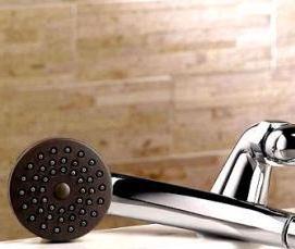 установка настенного смесителя в ванной - тип 3