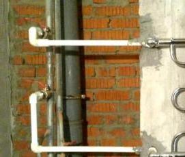 установка полотенцесушителя в ванной - тип 3