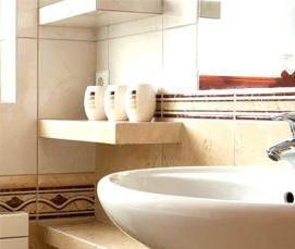 установка раковины тюльпан - модель 4