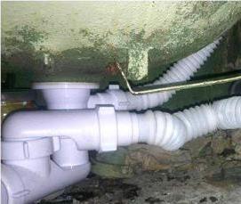 установка сифона под ванну - тип 4