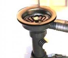 установка слива раковины на кухне - вариант 4