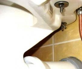 установка сливного бачка на унитаз - тип 2