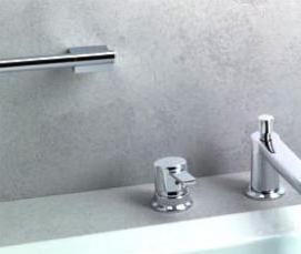 установка смесителя на борт акриловой ванны - вариант 2