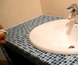 установка смесителя на умывальник - тип 3