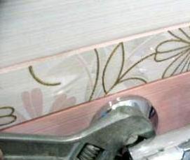 установка смесителя с гайкой - тип 3