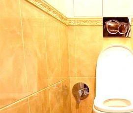 установка встроенного смесителя для гигиенического душа - вариант 1