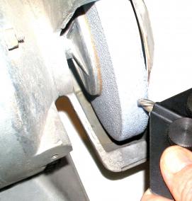 устройство для заточки сверл - вариант 1