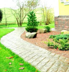 устройство дорожек на участке - вариант 1