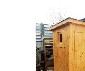 утепление дачного туалета - модель 2