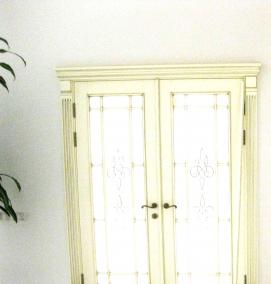 узкие двухстворчатые межкомнатные двери - вариант 3