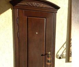 Входная дверь с коробом деревянная - вариант 3