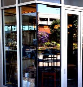 Входная группа со стеклом - тип 4