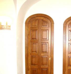 Входные двери из массива дерева - тип 2