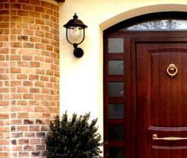 Входные двери с фрамугой в частный дом - тип 3