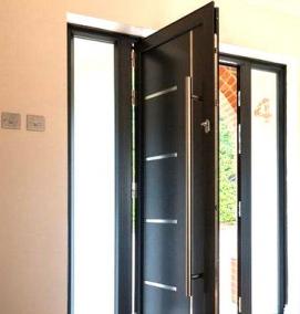 Входные металлические двери в квартиру - тип 2