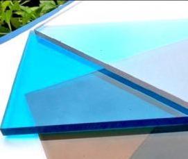 Волнистый поликарбонат для крыши - модель 1