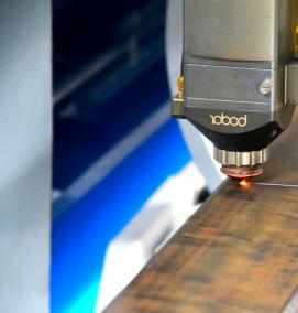 Волоконная лазерная резка - модель 2