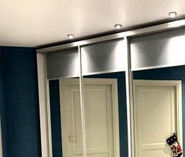 Встроенные двери купе в прихожую - тип 1