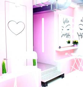 Вывеска на дверь маникюр - модель 1