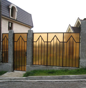 Забор из поликарбоната ЛЮКС