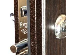 Замена нижнего замка металлической двери - тип 1