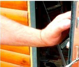 Замена замков в межкомнатных дверях - модель 2