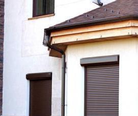 Защитные рольставни на окна - вариант 3