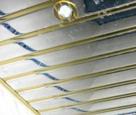 Зеркальный реечный потолок - модель 1