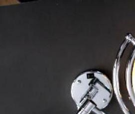 Зеркало косметическое настенное увеличительное - модель 3