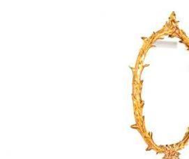 Зеркало в золотой раме в ванную - модель 2