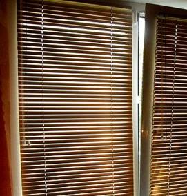 Жалюзи на магнитах на окна - модель 4