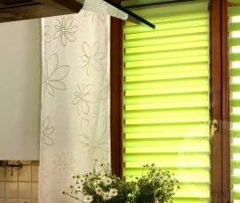 Жалюзи на створку окна - вариант 2