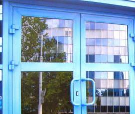 Алюминиевые стеклянные входные двери - тип 1