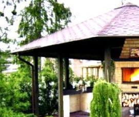 Беседка с мангалом и барбекю - вариант 1