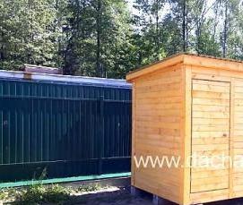 Бытовки деревянные со сборкой на участке - модель 1