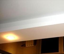 черный двухуровневый натяжной потолок - вариант 2