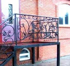 Декоративные металлические лестницы Москва