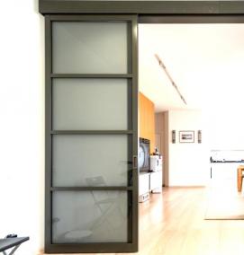 Дверь стеклянная межкомнатная матовая - вариант 2