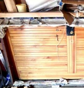 Дверь входная деревянная с коробкой уличная - модель 1