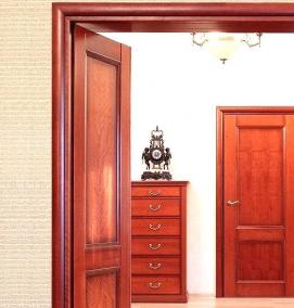 Двери из массива межкомнатные глухие - вариант 4