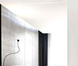 Двери межкомнатные белые с золотом - модель 2