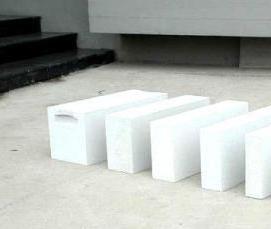 Газобетонный блок ячеистый - модель 2