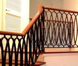 Изготовление деревянных перил для лестниц - модель 2