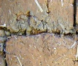 Кирпич из глины пополам с соломой - тип 1