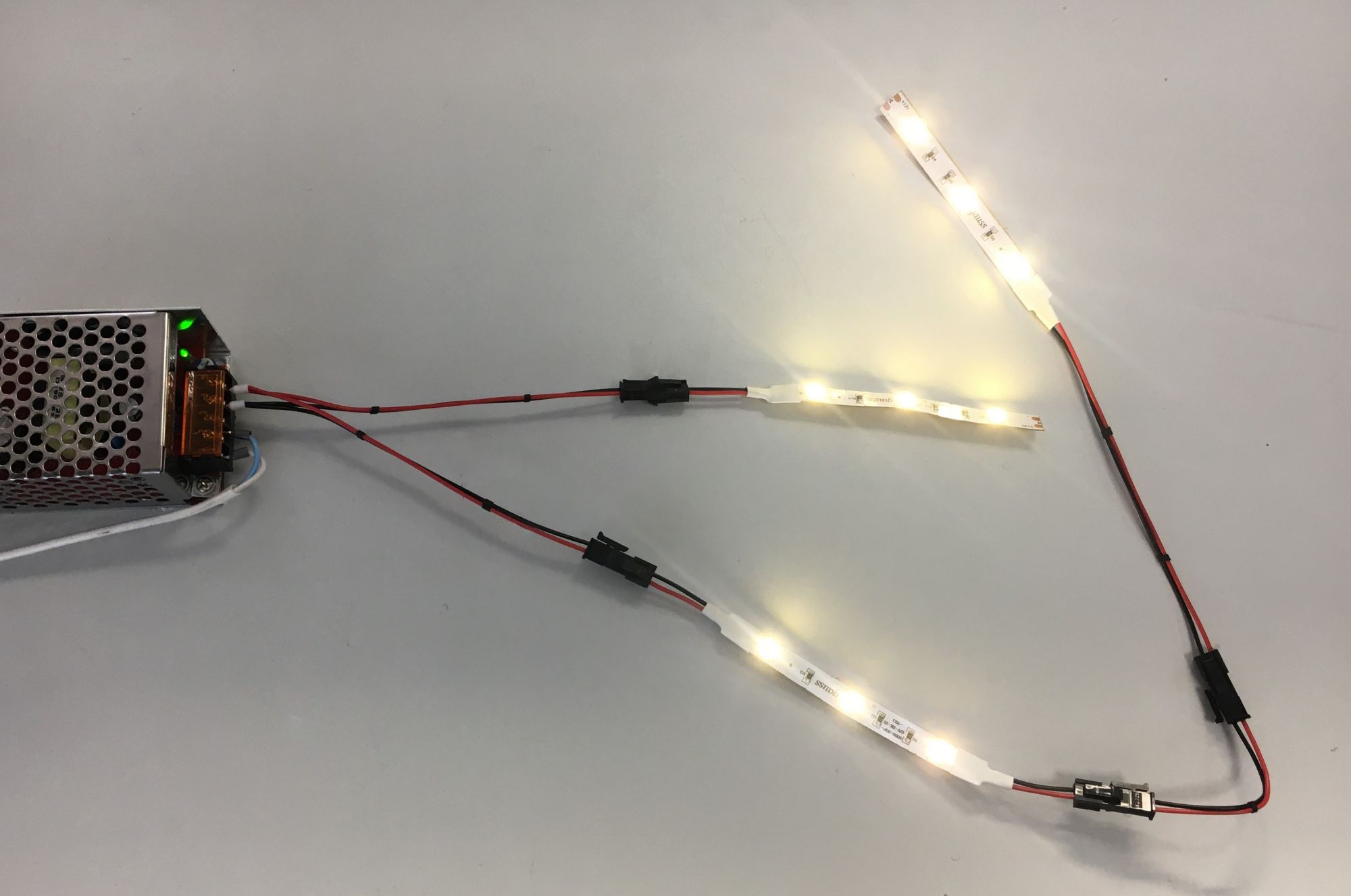 Коннектор для светильника led - тип 4