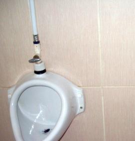 Монтаж писсуара - тип 4