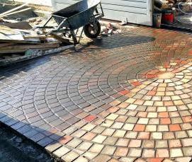 Мощение тротуарной плиткой - вариант 3