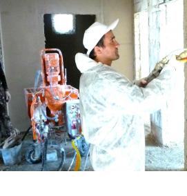 Нанесение финишной шпаклевки на стены под обои - вариант 4