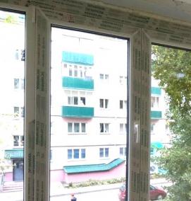 Оконная рама пластиковая - модель 2