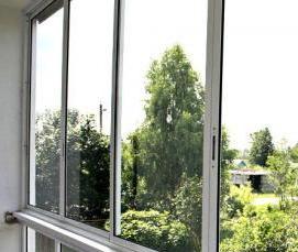 Отделка балкона алюминиевым профилем - тип 1